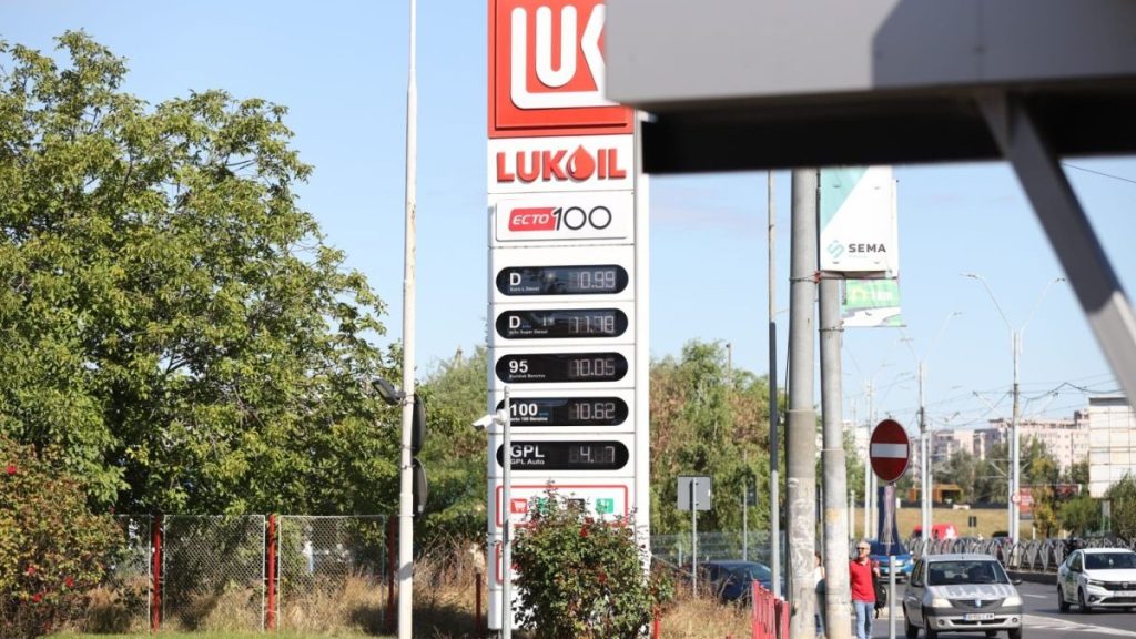 Un singur lanț de benzinării a ieftinit motorina, miercuri, 30 septembrie 2026. Cât costă un litru de carburant în București, Iași, Cluj-Napoca, Timișoara și Constanța