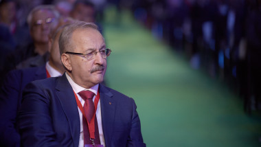 Exclusiv Vasile Dîncu își dorește o nouă rundă de negocieri pentru Guvern: „S-a ajuns ca partidele să exceleze în a trage linii roșii”