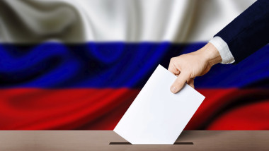 Alegeri în Rusia: secții de vot în apropierea granițelor cu Polonia și țările baltice pentru ca rușii din aceste țări să poată vota