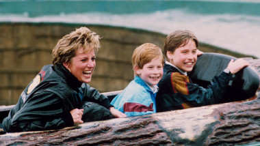 Harry planifică un documentar despre mama sa, Diana, la 30 de ani