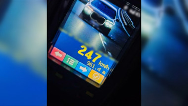 Video Șofer prins cu 247 km/h pe Autostrada Transilvania, aproape dublul limitei legale. Măsurile luate de polițiști