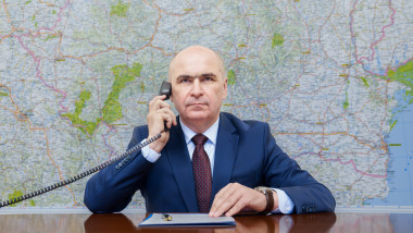 Ilie Bolojan, discuție telefonică cu premierul Ucrainei. Bucureștiul și Kievul urmăresc dezvoltarea unor proiecte comune