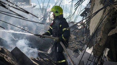 Rusia atacă sudul Ucrainei: explozii Odesa și pene de curent Nikolaev