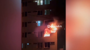Incendiu în cămin studențesc Cluj-Napoca: 200 evacuati, 3 cu oxigen