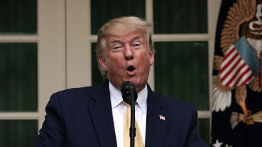 Principalele posturi de televiziune suspendă transmisiunile din cadrul grupului de presă de la Casa Albă referitoare la Trump
