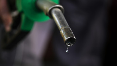 Vor fi probleme cu aprovizionarea globală cu motorină până la începutul anului următor, avertizează șefi din industria petrolieră