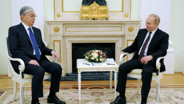 Președintele țării din care Putin își trimite sateliții în spațiu îi cere dictatorului rus să oprească războiul din Ucraina