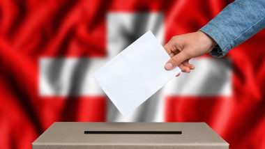 Elvețienii susțin neutralitatea: referendumul de înăsprire respins
