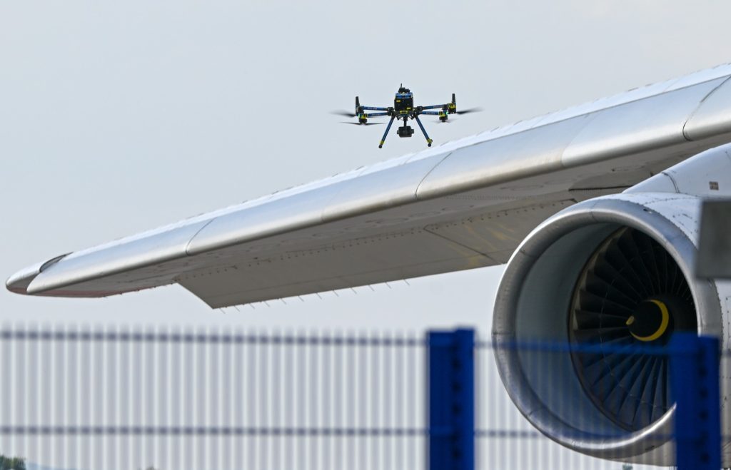Presa germană: Anchetatorii suspectează serviciul rus GRU de implicare în „atacul hibrid” de pe aeroportul din Leipzig