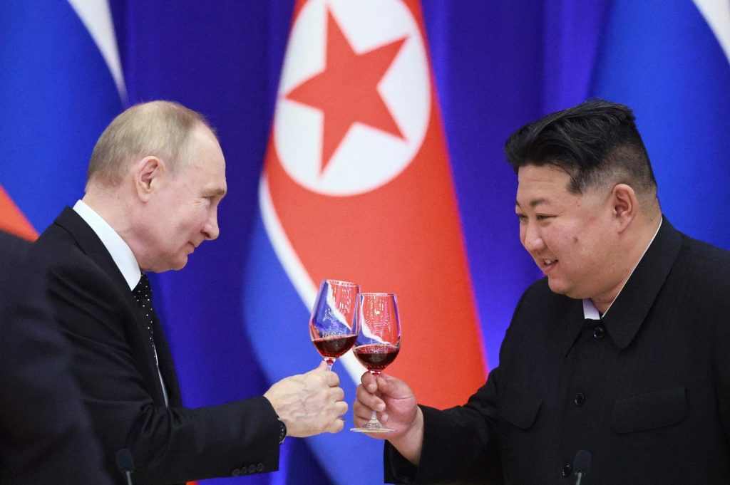 Ascensiunea fulgerătoare a Coreei de Nord. Cum a reușit Kim Jong Un să scoată țara din izolare sprijinind Rusia în războiul din Ucraina