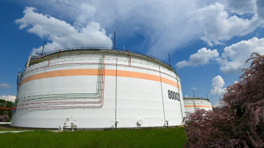 Ucraina vrea să construiască depozite petroliere în Ungaria, pentru a le feri de atacurile Rusiei. Peter Magyar respinge proiectul