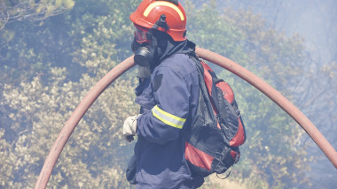 Video Pompierii români se întorc acasă din Grecia, după o lună de misiuni împotriva incendiilor