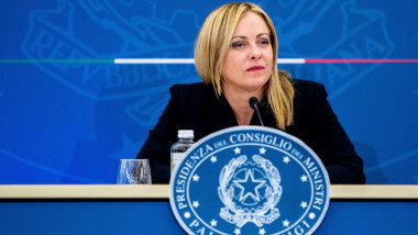 Giorgia Meloni acuzată de manipulare electorală pentru realeagere