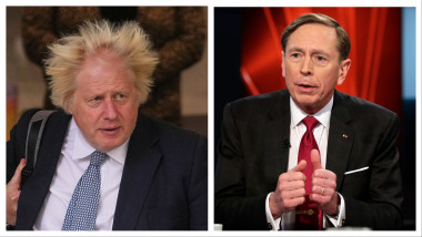 Trenul diplomatic în care se afla Boris Johnson, la un pas de a fi lovit de ruși în Ucraina. Fostul director CIA, și el în zonă