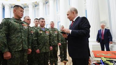 Putin promite elită politică în parlamentul rus: veteranii la prim plan