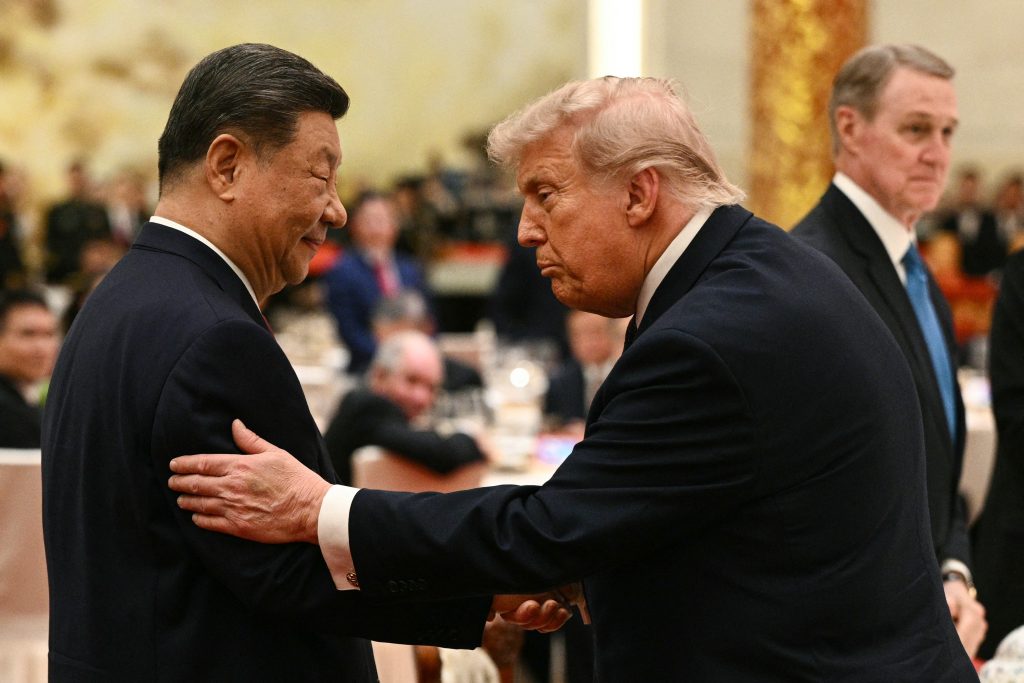 Donald Trump și Xi Jinping, prizonierii propriei rivalități: de ce marile summituri nu mai pot schimba relația SUA-China