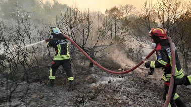 Mesajul lui Ilie Bolojan de Ziua Pompierilor: Sunt oamenii pe care te poţi baza mereu. Vă mulţumim pentru curajul de care daţi dovadă