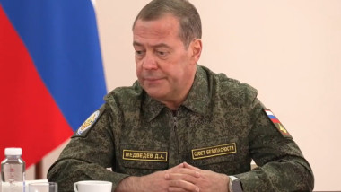 „Provocare mincinoasă din partea autorităților nemernice de la Kiev”. Medvedev asigură ruși că nu va exista o mobilizare după alegeri
