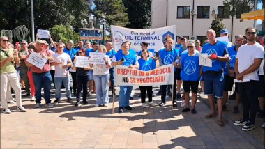 Video Grevă la compania care transportă produse petroliere în Portul Constanța. Angajații amenință că vor opri lucrul pe termen nelimitat