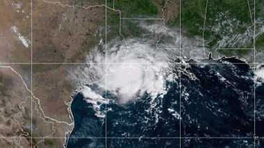 Cicloane simultane traversează Pacificul din cauza El Niño fără precedent