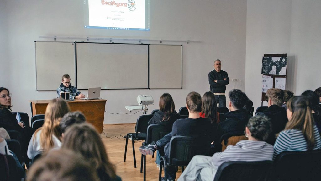 BeatAgora: Zoli Toth promite educație muzicală superioară sistemului