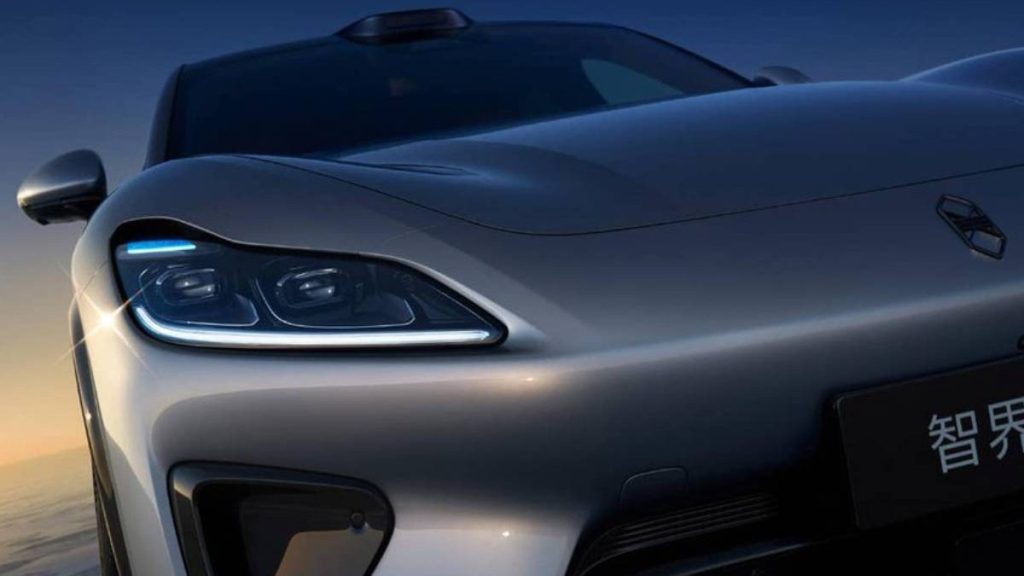 Ferrari-ul chinezesc cu 594 CP și autonomie de 852 km, preț 35.100 euro