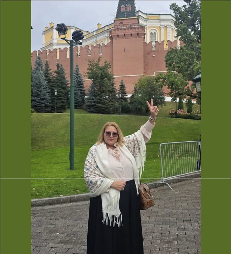 VIDEO | Diana Șoșoacă, 25 de minute de fake-uri, în direct la televiziunea Russia Today, oficina lui Putin / Postare devenită virală în social media / „Foamete generalizată în România”, „50.000 de oameni la protestul ciobanilor” și „se construiesc lagăre de concentrare” în UE