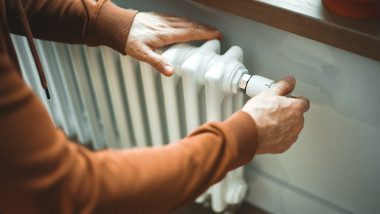Când începe Termoenergetica pregătirea instalațiilor pentru căldura din apartamente. Ce trebuie să facă proprietarii din București
