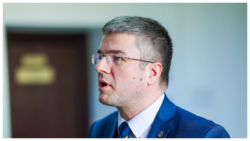 Irineu Darău: Salariile administratorilor companiilor de stat erau stabilite din pix. Ce schimbări a făcut Ministerul Economiei