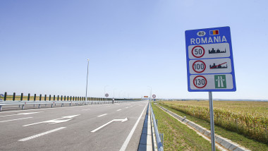 Când ai voie să folosești banda de urgență. Greșeala pentru care permisul se suspendă 90 de zile