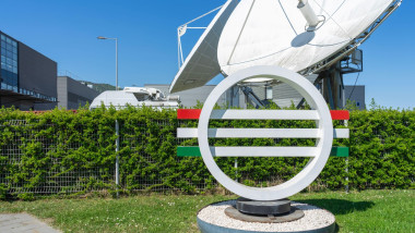 Politicianul apropiat de Orbán controla mass-media publică din Ungaria