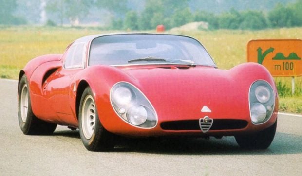 100.000 de euro recompensă pentru o Alfa Romeo 33 Stradale din 1967: mașina de 30.000.000 de euro a fost vândută cu 10 euro și a dispărut după moartea proprietarului