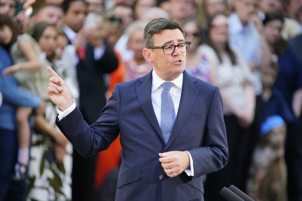Andy Burnham depășește pe Keir Starmer în relansarea Brexitului