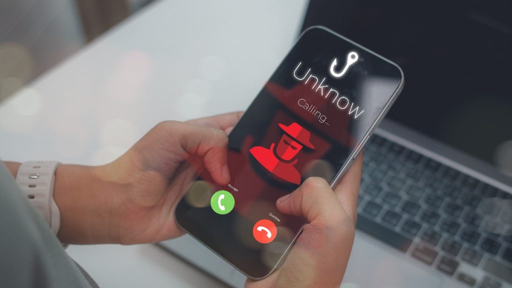 Ploiești: bărbat pierde 100.000 euro în 30 min după blocare telefon