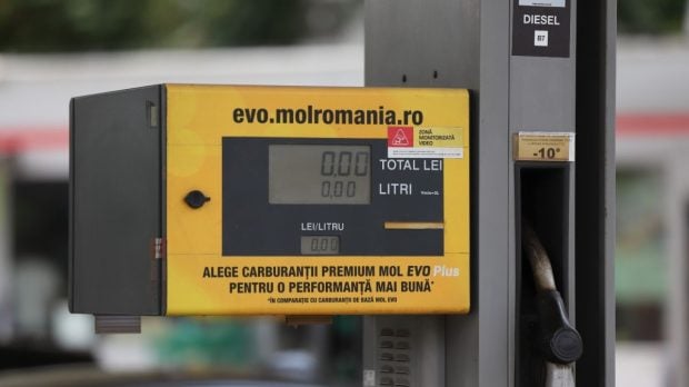 Motorina sare iar de 10 lei litrul, deși Guvernul a majorat reducerea accizei. Cât costă un litru de benzină și motorină, joi, 3 septembrie 2026, în București, Iași, Cluj-Napoca, Timișoara și Constanța