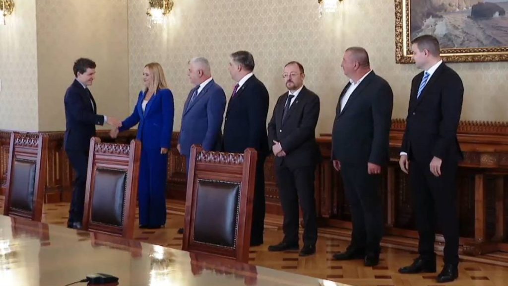 Nicușor Dan face declarații la ora 17:00, după consultările cu partidele pentru numirea unui nou prim-ministru