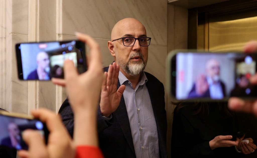 Kelemen Hunor vorbește deja despre depunerea mandatului lui Mureşan: „Venim să ne prăbuşim într-o gălăgie infernală în Parlament”