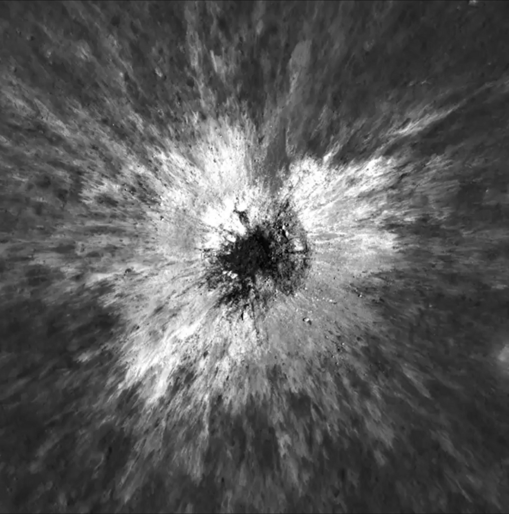 NASA descoperă crater unic pe Lună: eveniment de secol