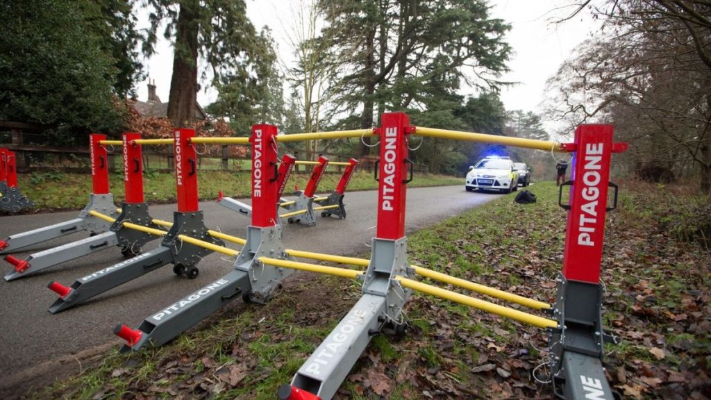 20 de bariere antiteroriste Pitagone F11 de peste 50.000 de euro, cumpărate pentru București. Unde vor fi instalate