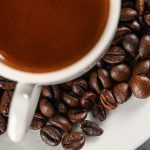 Cafeaua acasă devine mai bună: 5 greșeli de evitat