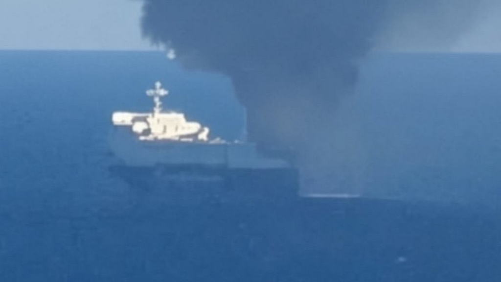 Incendiu pe feribot lângă Mykonos: 29 de pasageri în pericol.
