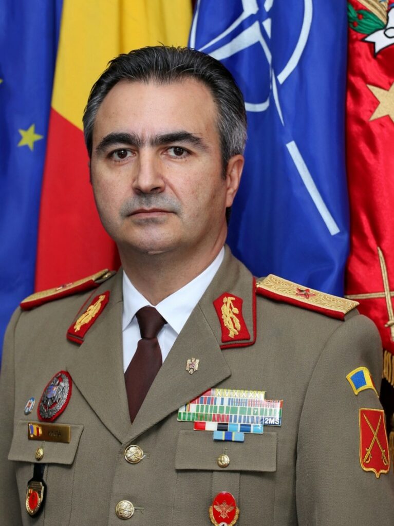General al Armatei Române, găsit împușcat în cap într-o locuință din Prahova. Soția a dat alerta când bărbatul a plecat înarmat de acasă