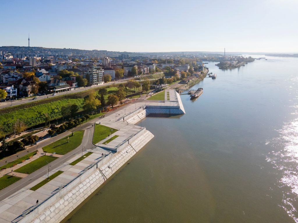 Navă cargo scufundată lângă Ruse, Dunărea rămâne scăzută