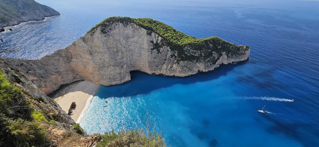 Vara nu s-a terminat în Grecia. Patru insule unde octombrie înseamnă mai puțini turiști și prețuri mai mici
