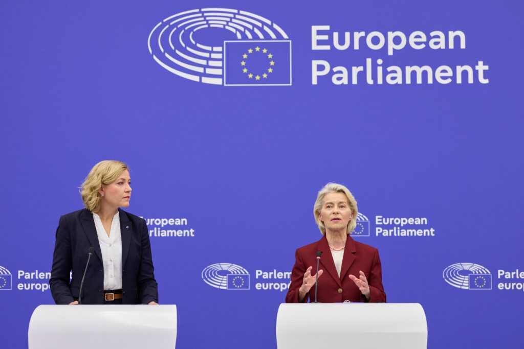 Începe bătălia pentru „EU Kids Act”. Cum vrea UE să limiteze accesul copiilor la rețelele sociale