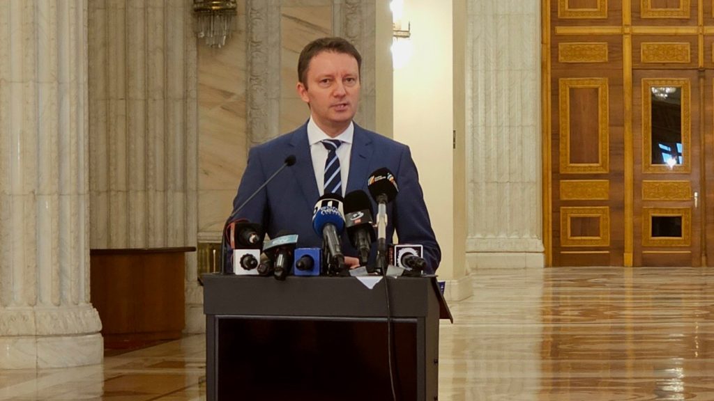 Siegfried Mureșan, premierul desemnat, replică la ironiile Olguței Vasilescu la adresa numelui său: „Mai bine și-ar trimite soțul la serviciu”