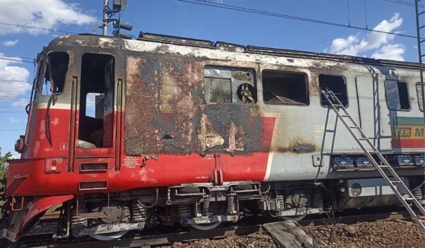 Locomotivă în foc la Gara Buftea: cum afectează circulația trenurilor