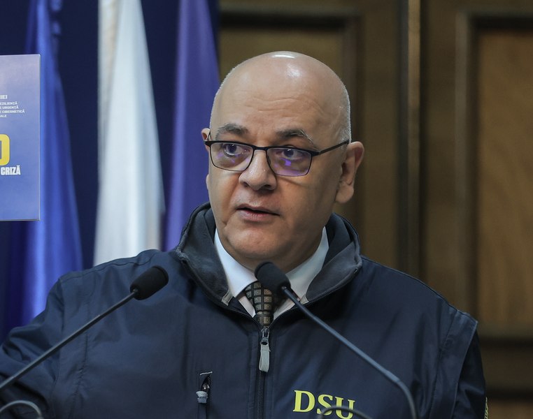 Raed Arafat, inculpat în dosarul privind achiziția unui elicopter SMURD: „O faptă care nu știu cum poate fi justificată. Nu-mi depun demisia”