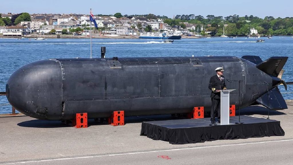 Un submarin de 12 metri a lansat pentru prima dată o torpilă, fără echipaj: ce este Excalibur
