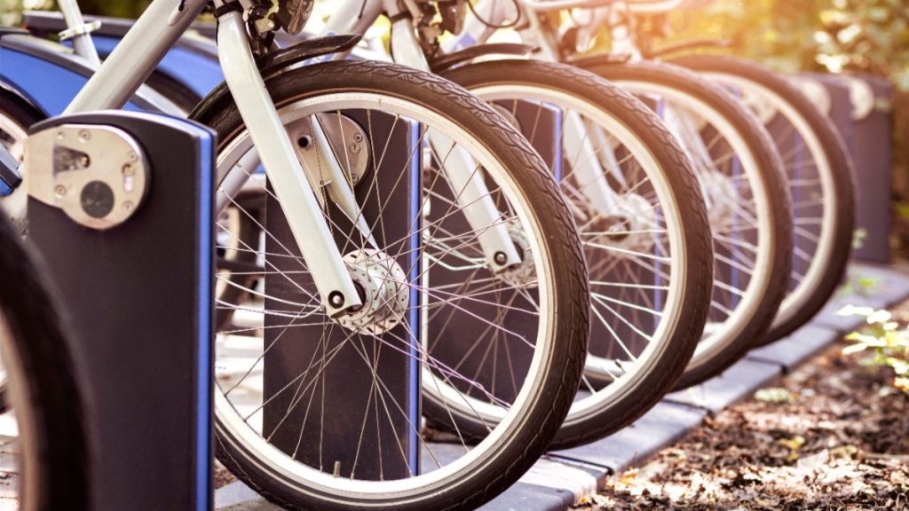 Bicicletă electrică de 3.400 de euro, furată și găsită a doua zi de proprietar la vânzare pe internet cu 1.200 de euro, în Spania
